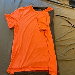 Lululemon men’s athletic shirt Size Large